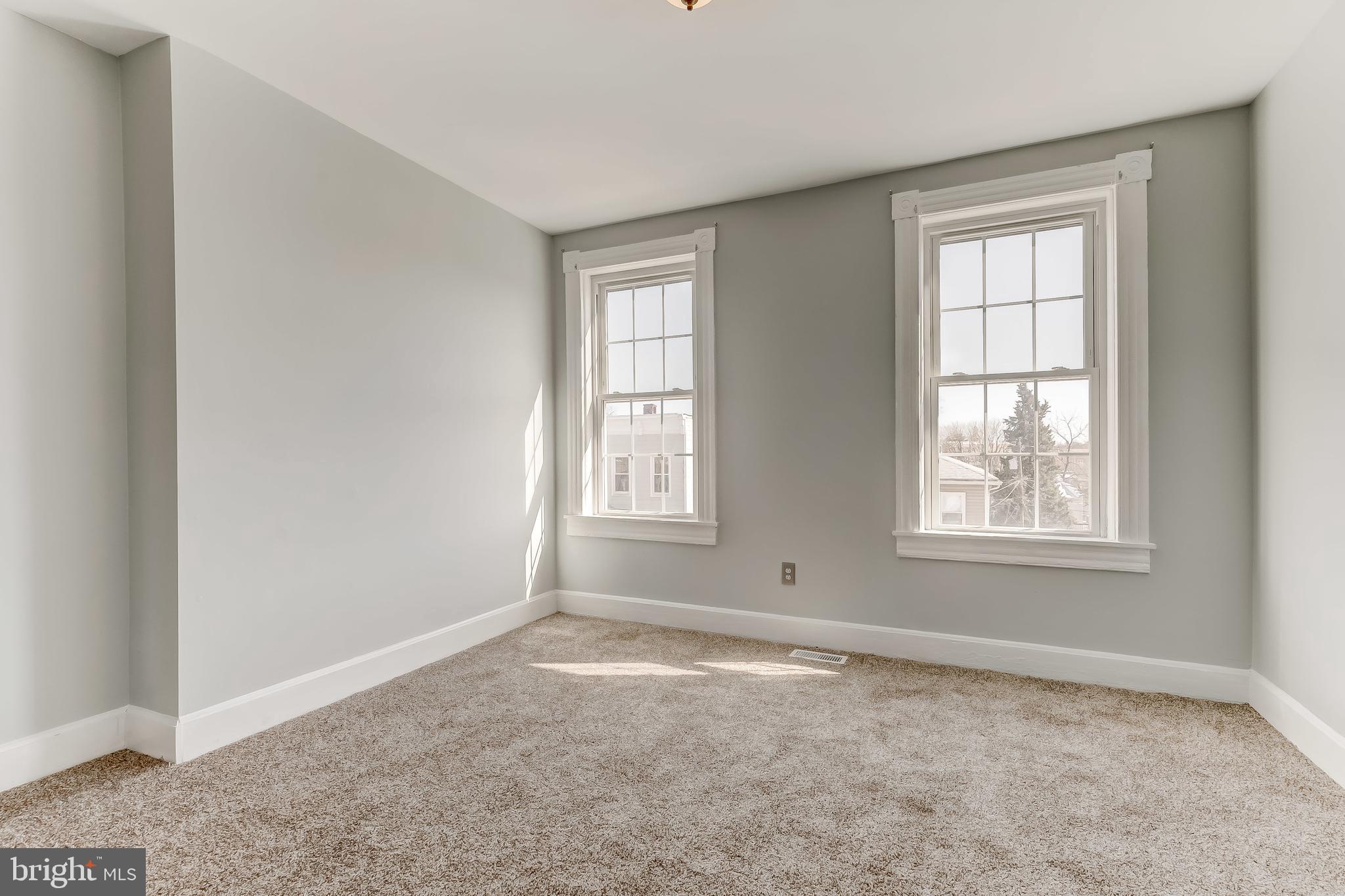 HAMPDEN HISTORIC DISTRICT - Residential