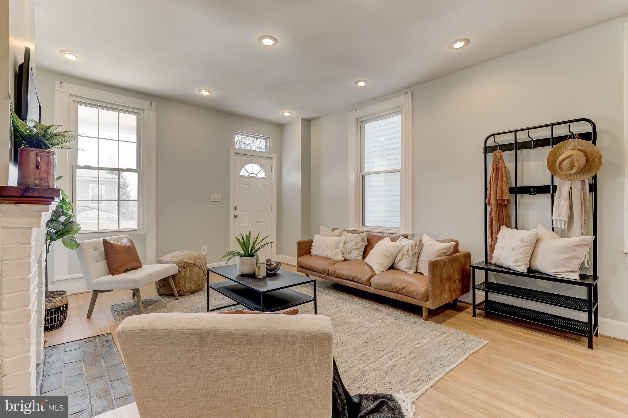 HAMPDEN HISTORIC DISTRICT - Residential