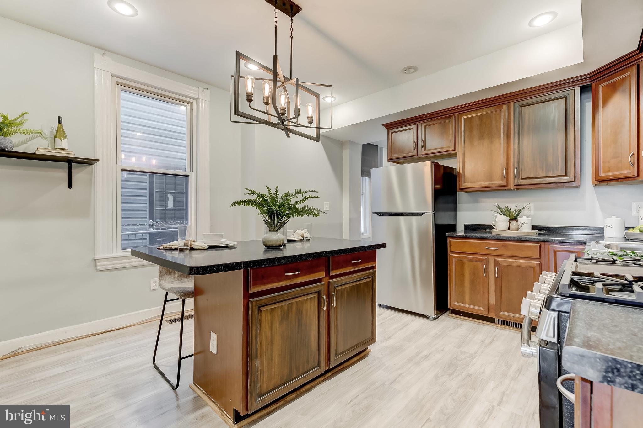 HAMPDEN HISTORIC DISTRICT - Residential