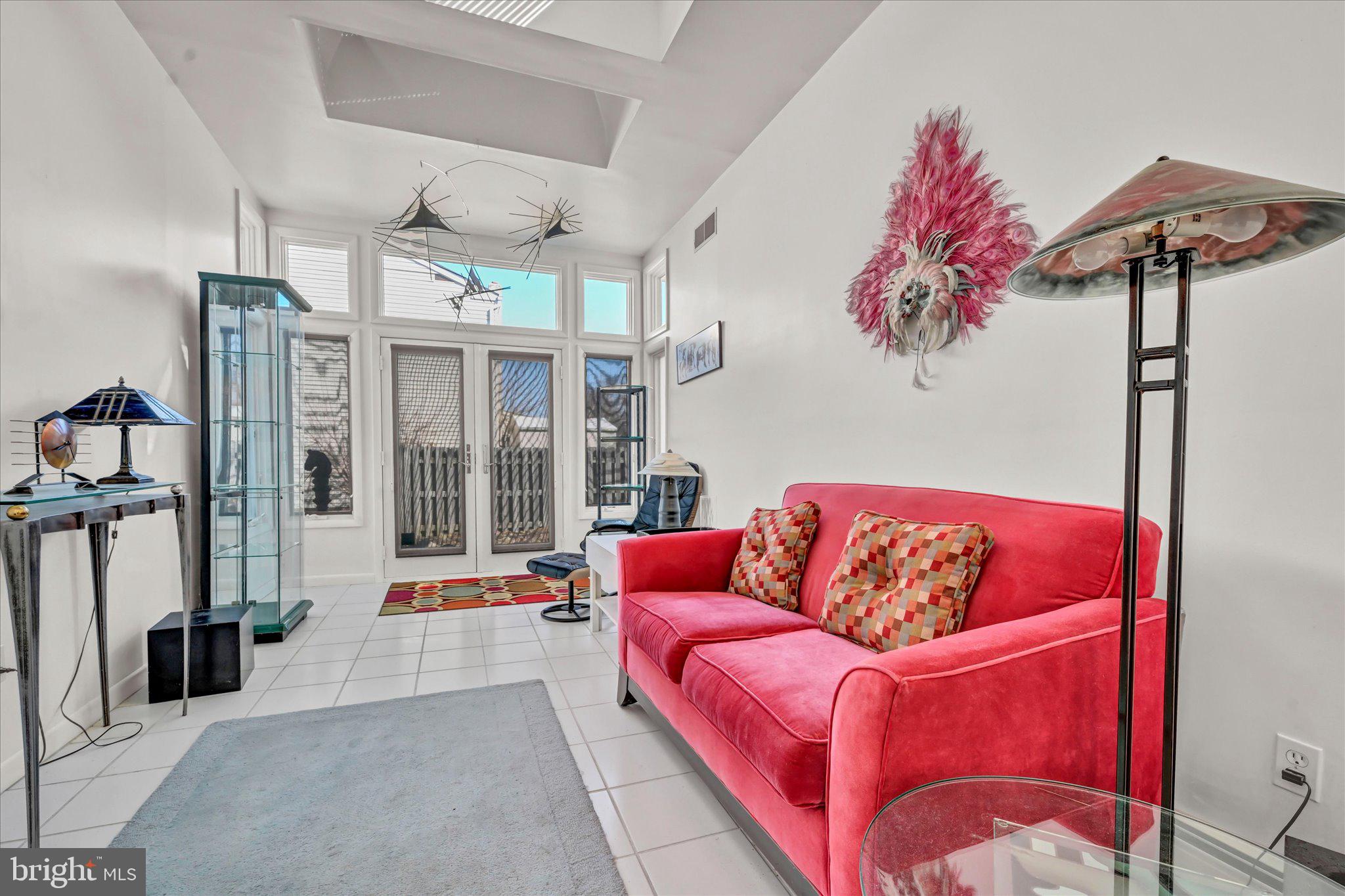 WELLINGTON DOWNES - Residential