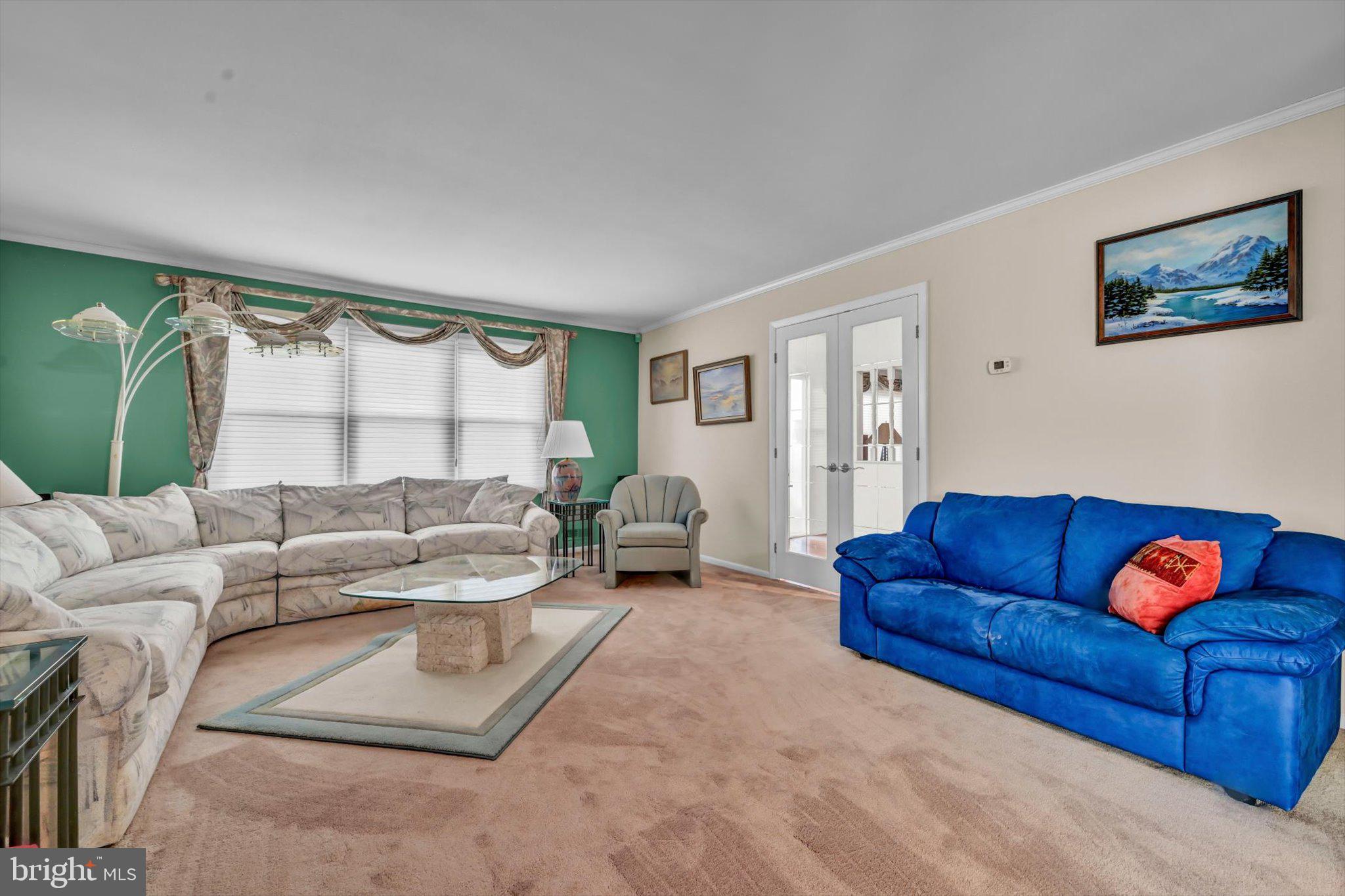 WELLINGTON DOWNES - Residential