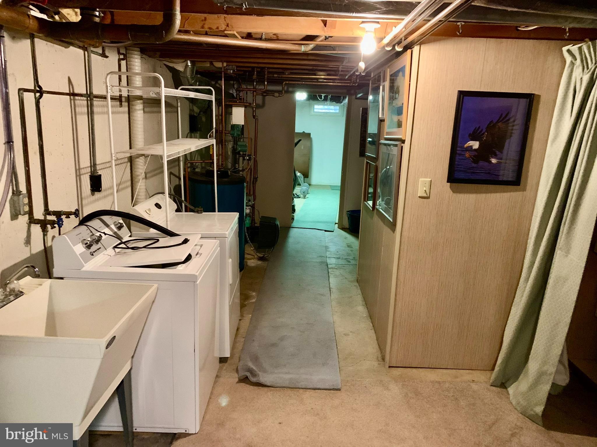 WELLINGTON DOWNES - Residential