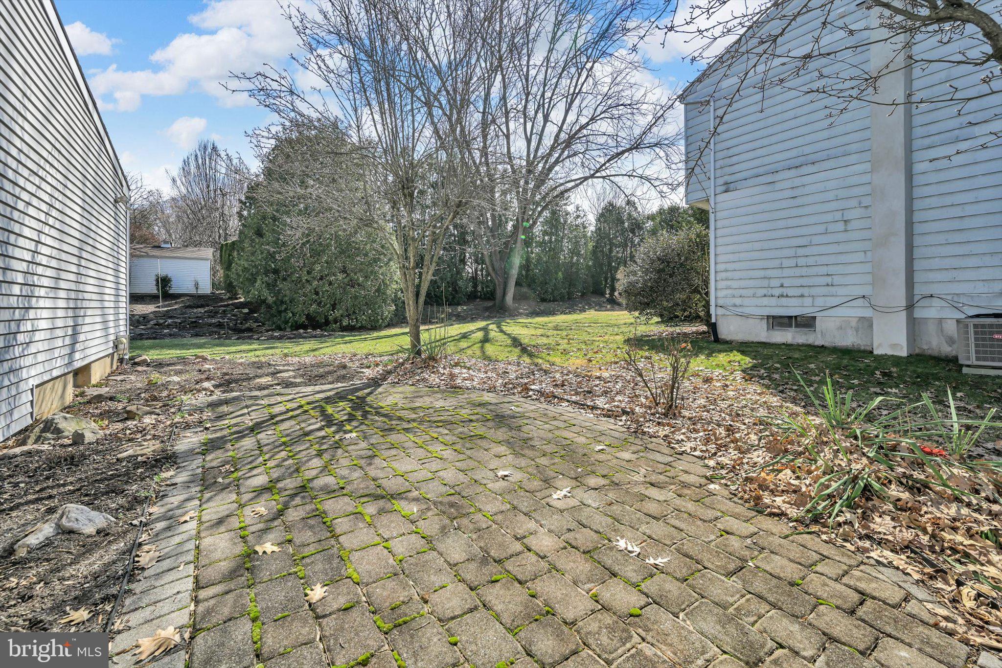 WELLINGTON DOWNES - Residential