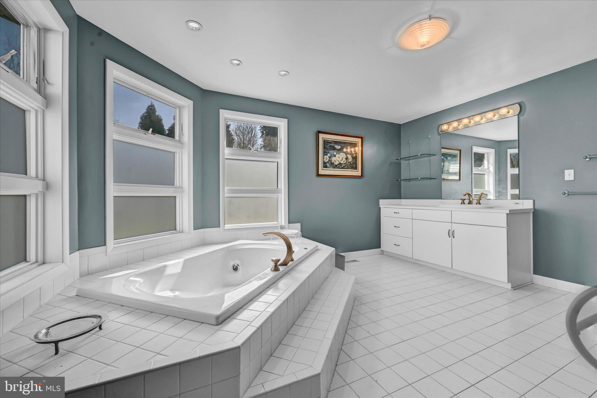 WELLINGTON DOWNES - Residential