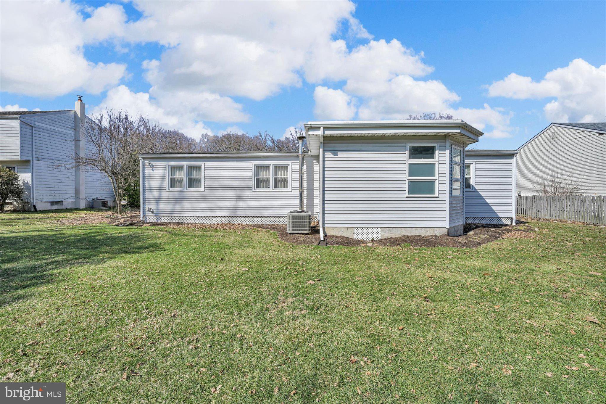 WELLINGTON DOWNES - Residential