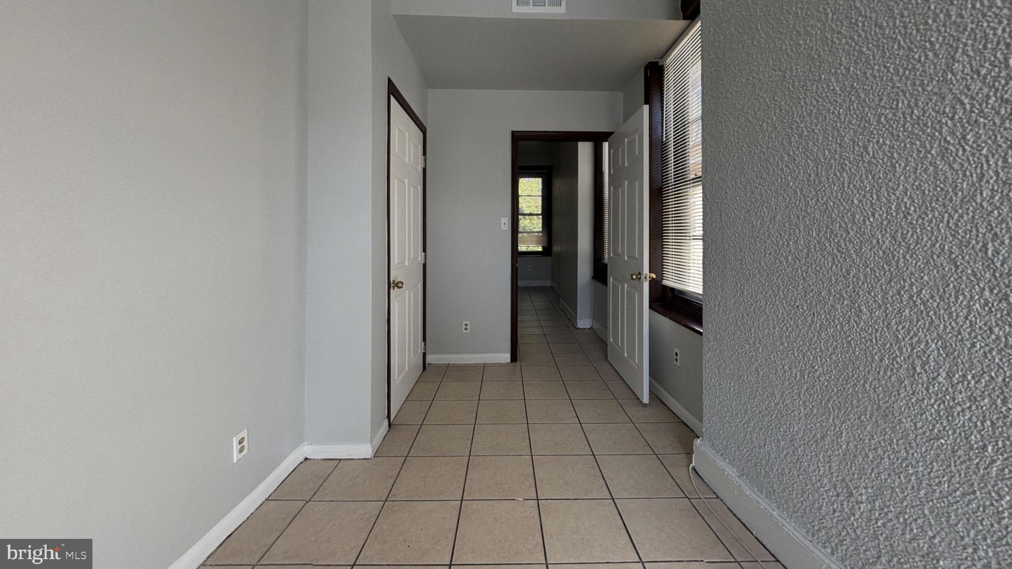 PHILADELPHIA - Residential Lease