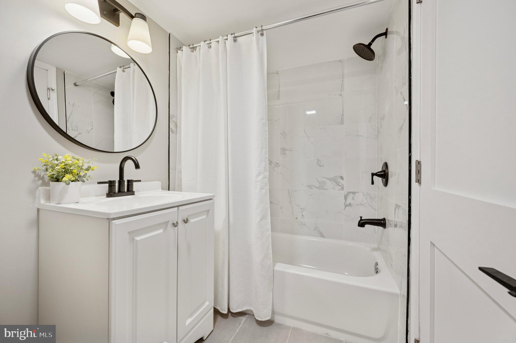 COBBS CREEK - Residential
