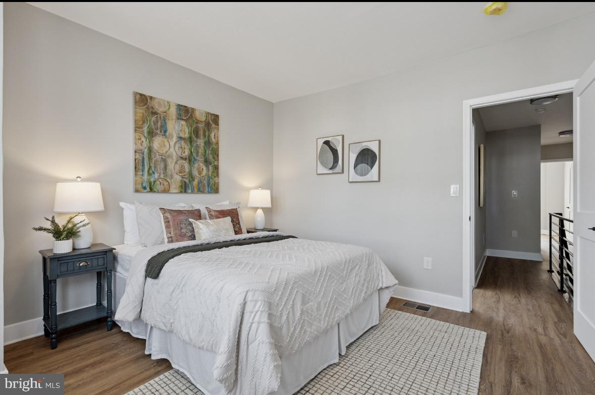 COBBS CREEK - Residential