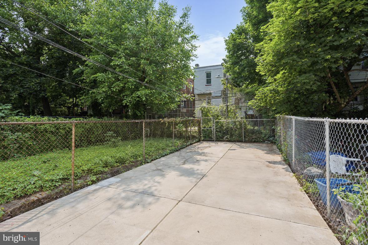 COBBS CREEK - Residential