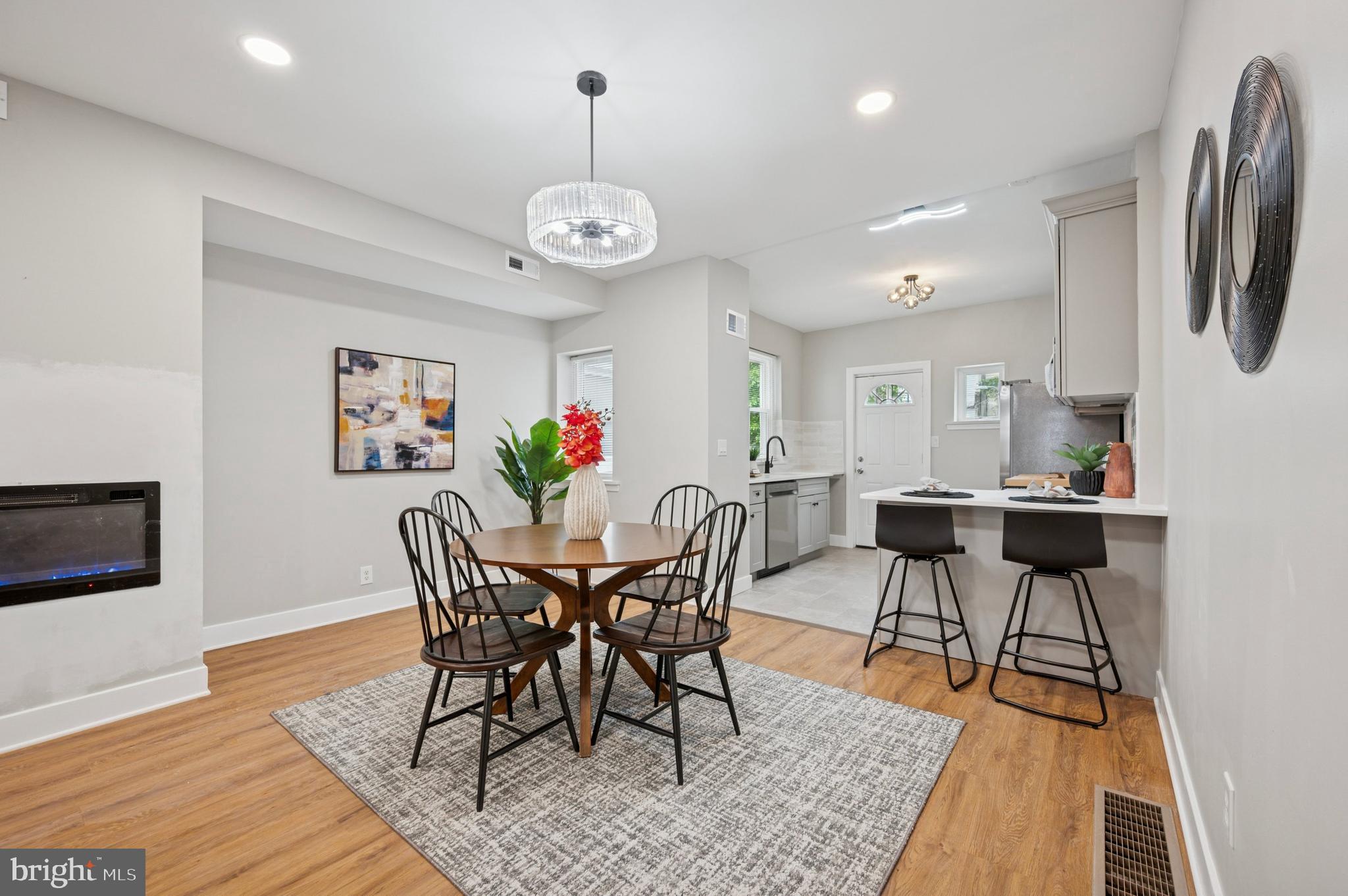 COBBS CREEK - Residential