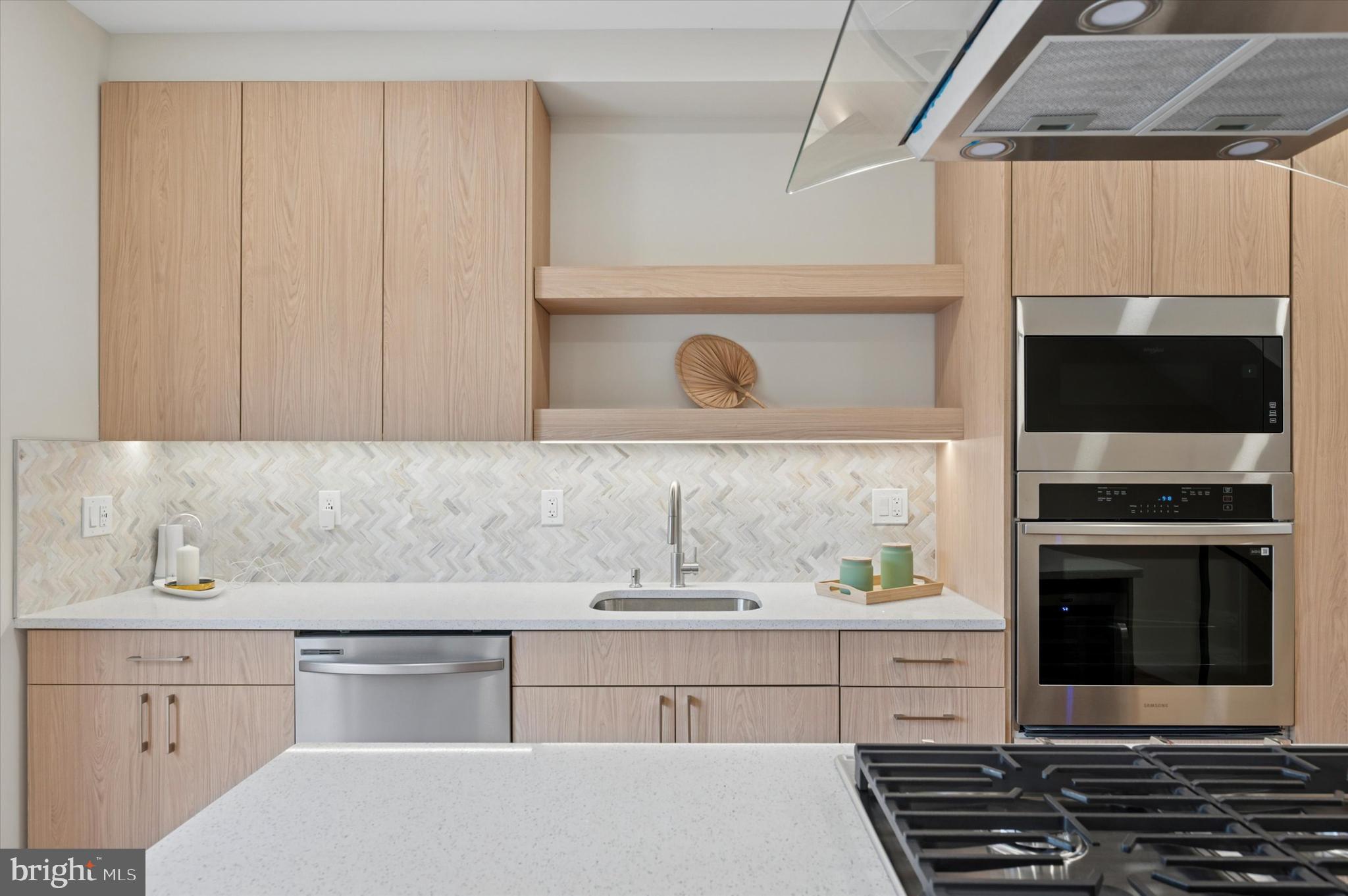 FISHTOWN - Residential