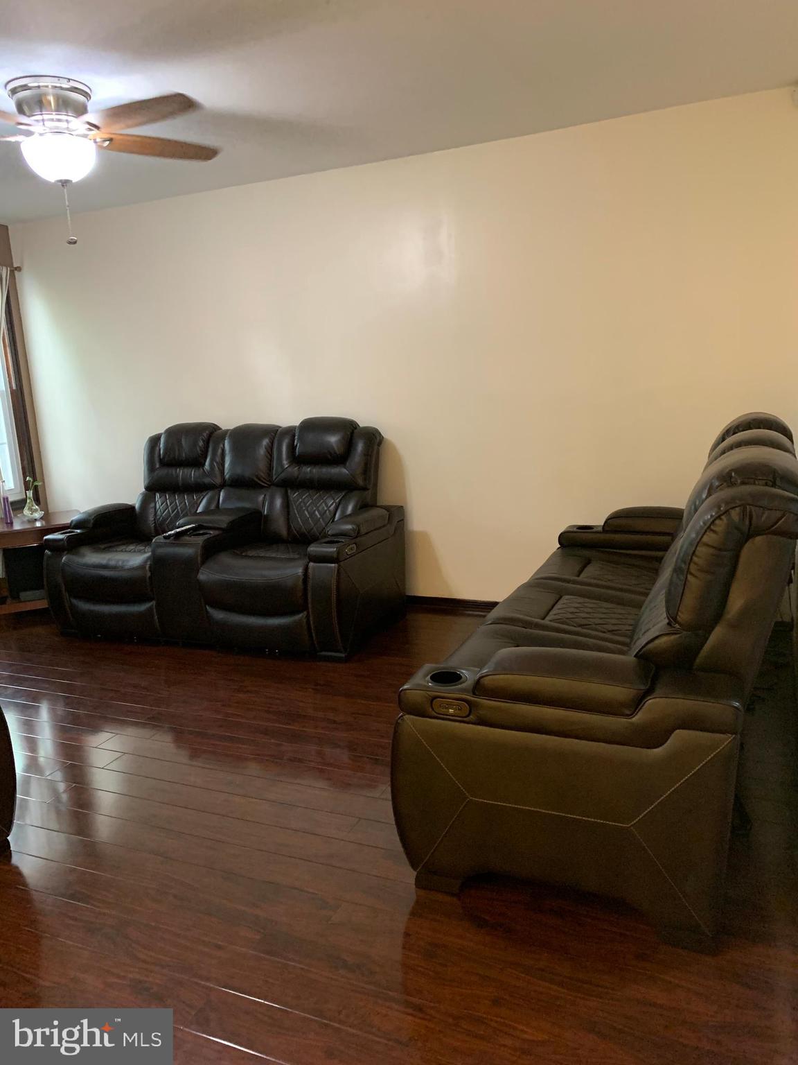 NEWTOWN CROSSING - Residential Lease