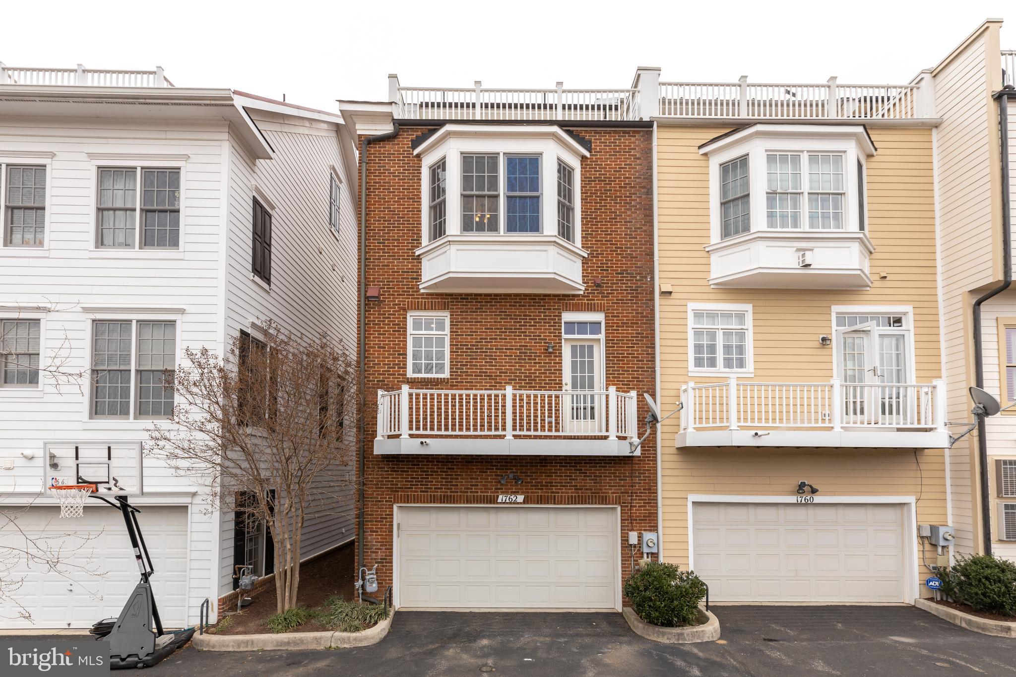 POTOMAC GREENS - Residential Lease