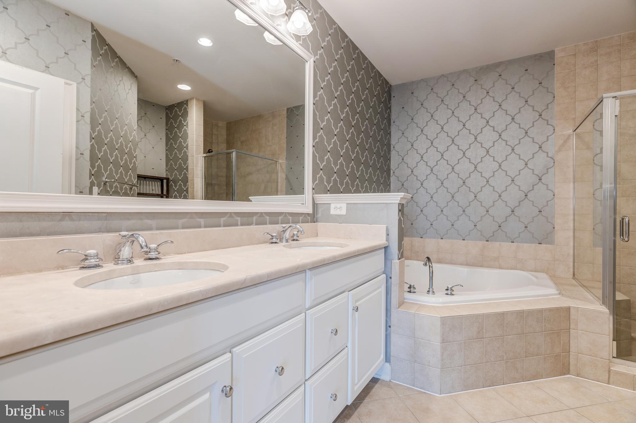 POTOMAC GREENS - Residential Lease