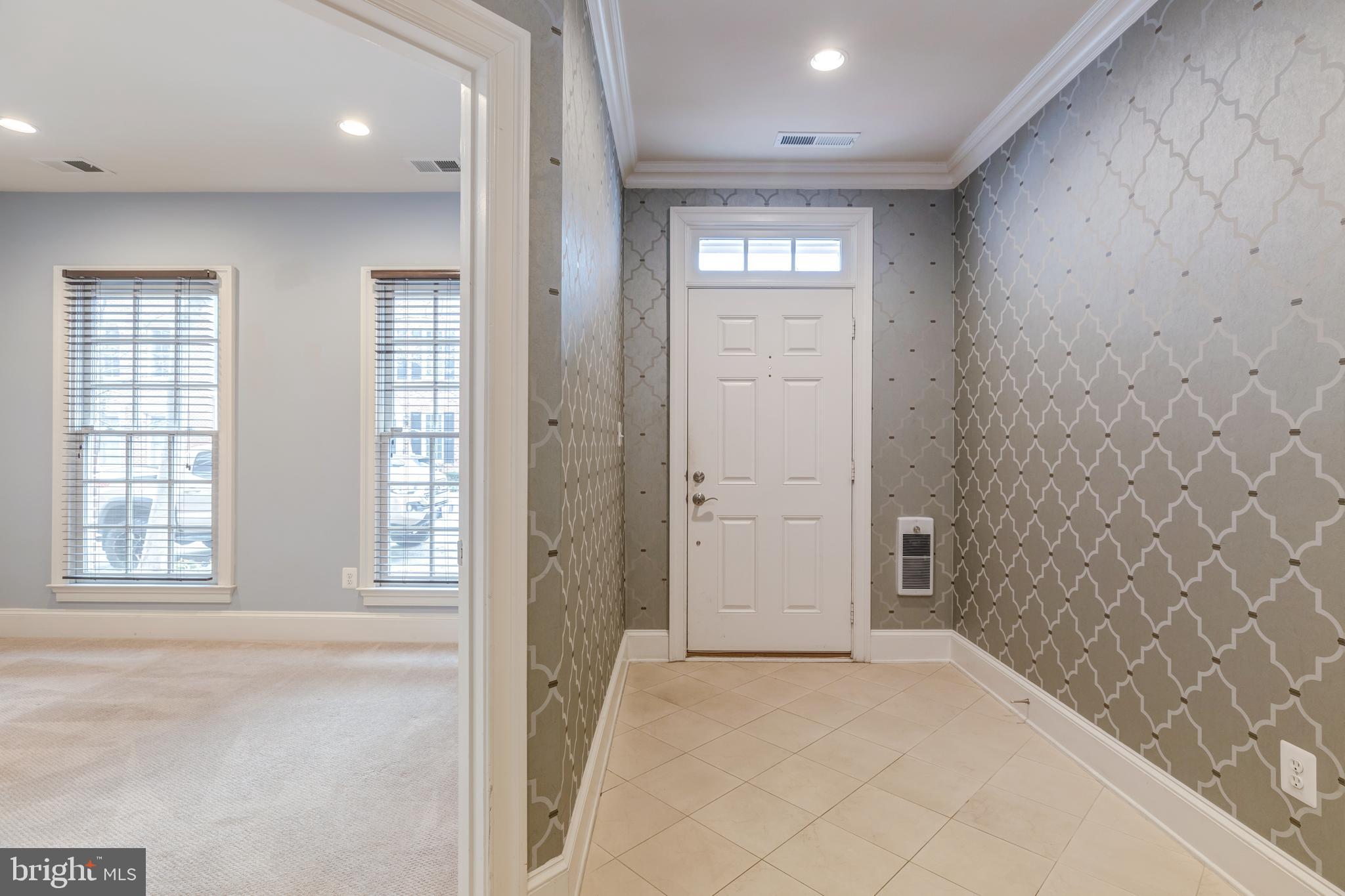 POTOMAC GREENS - Residential Lease