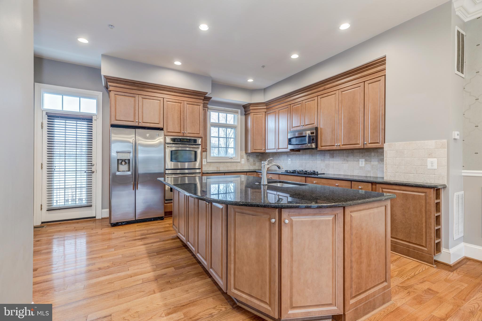 POTOMAC GREENS - Residential Lease