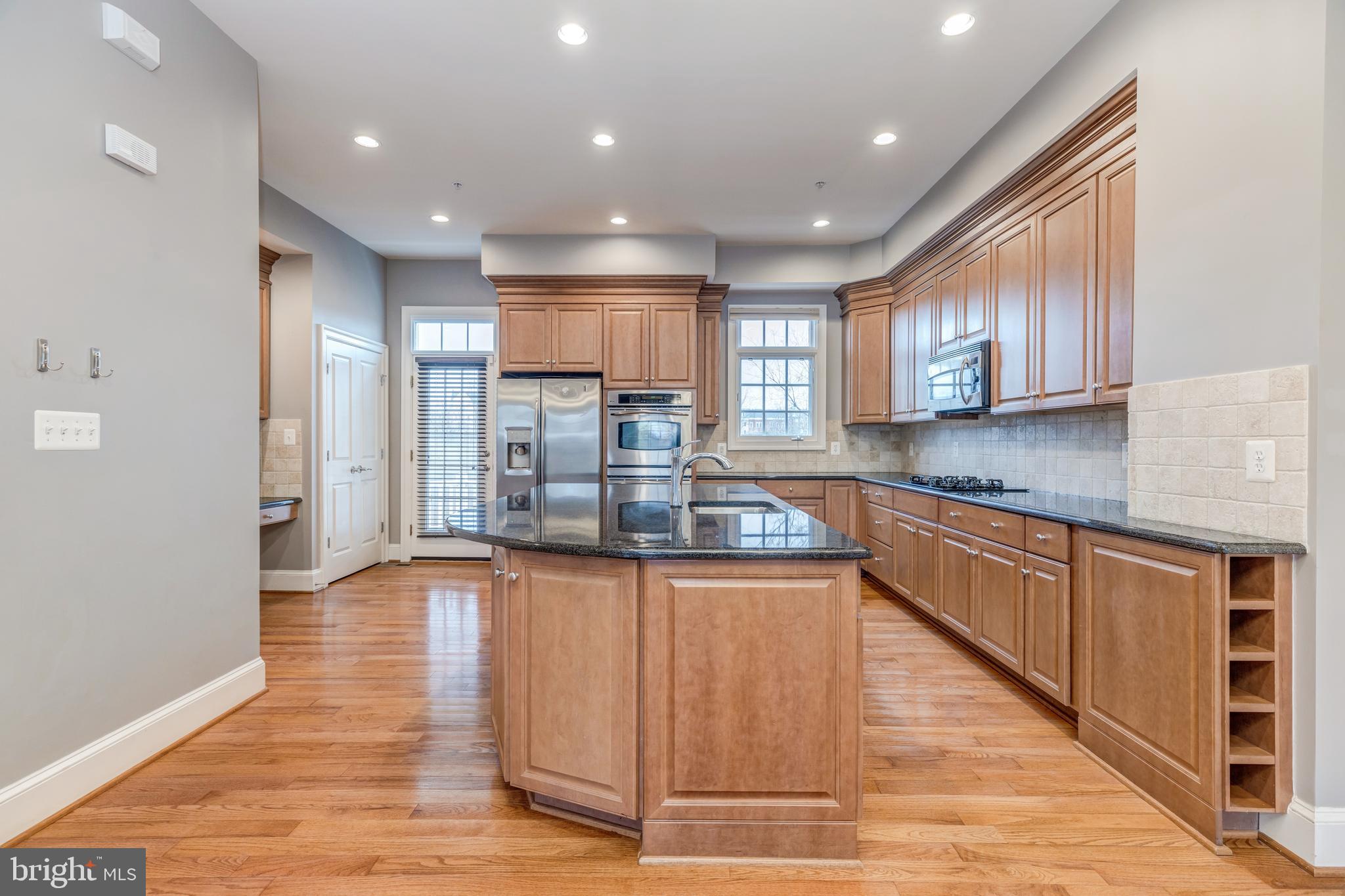 POTOMAC GREENS - Residential Lease