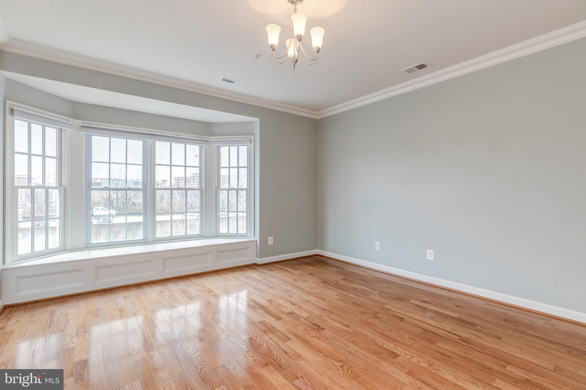 POTOMAC GREENS - Residential Lease