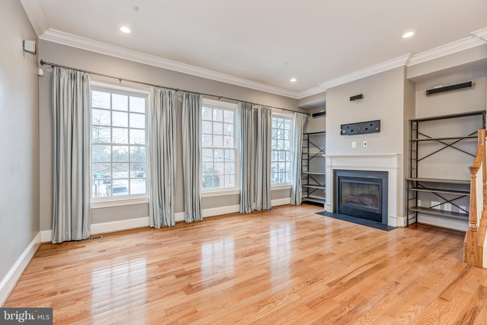 POTOMAC GREENS - Residential Lease