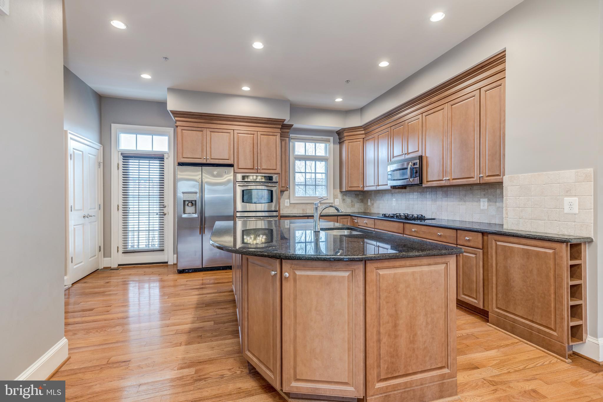 POTOMAC GREENS - Residential Lease