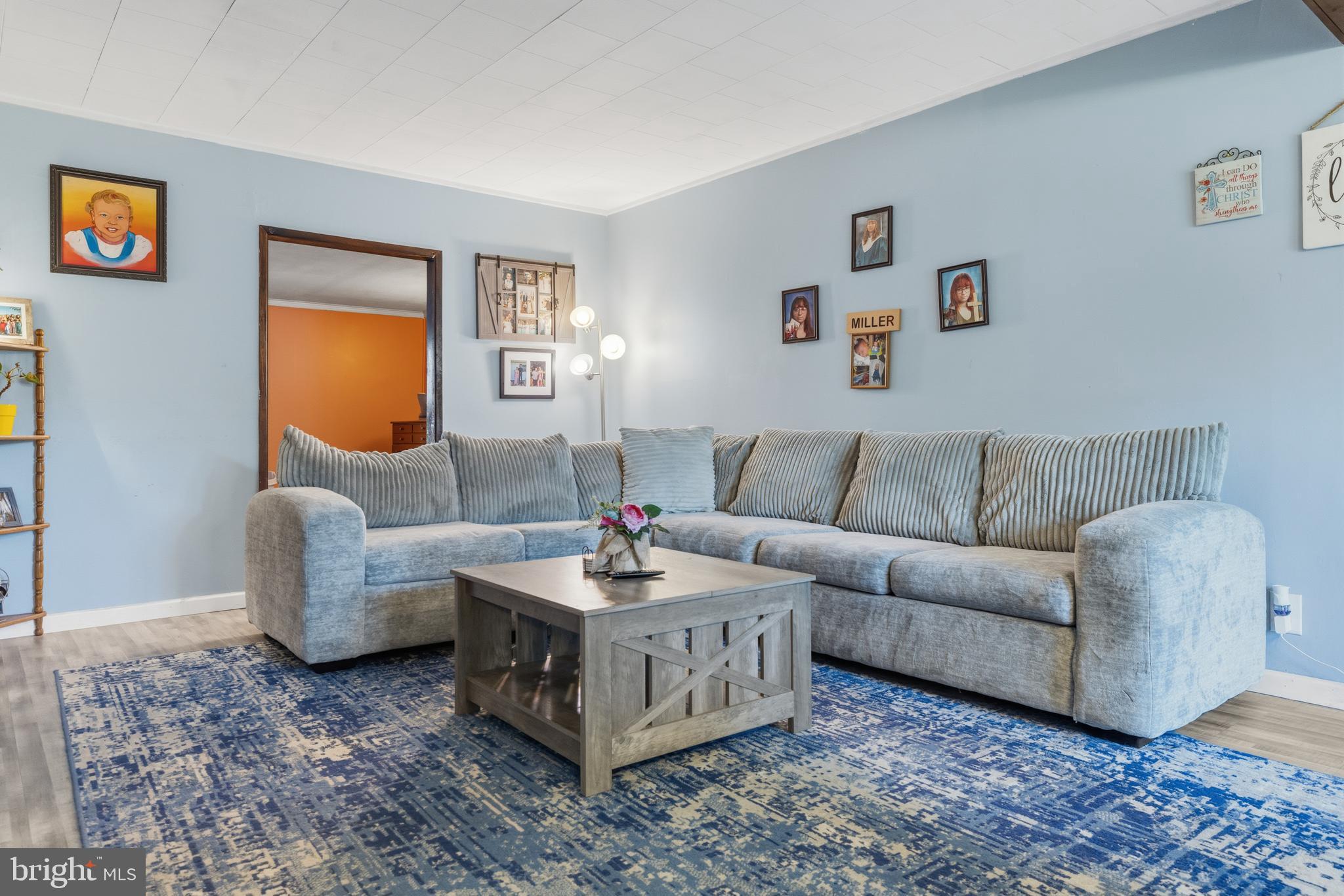 589 DOLORO DRIVE