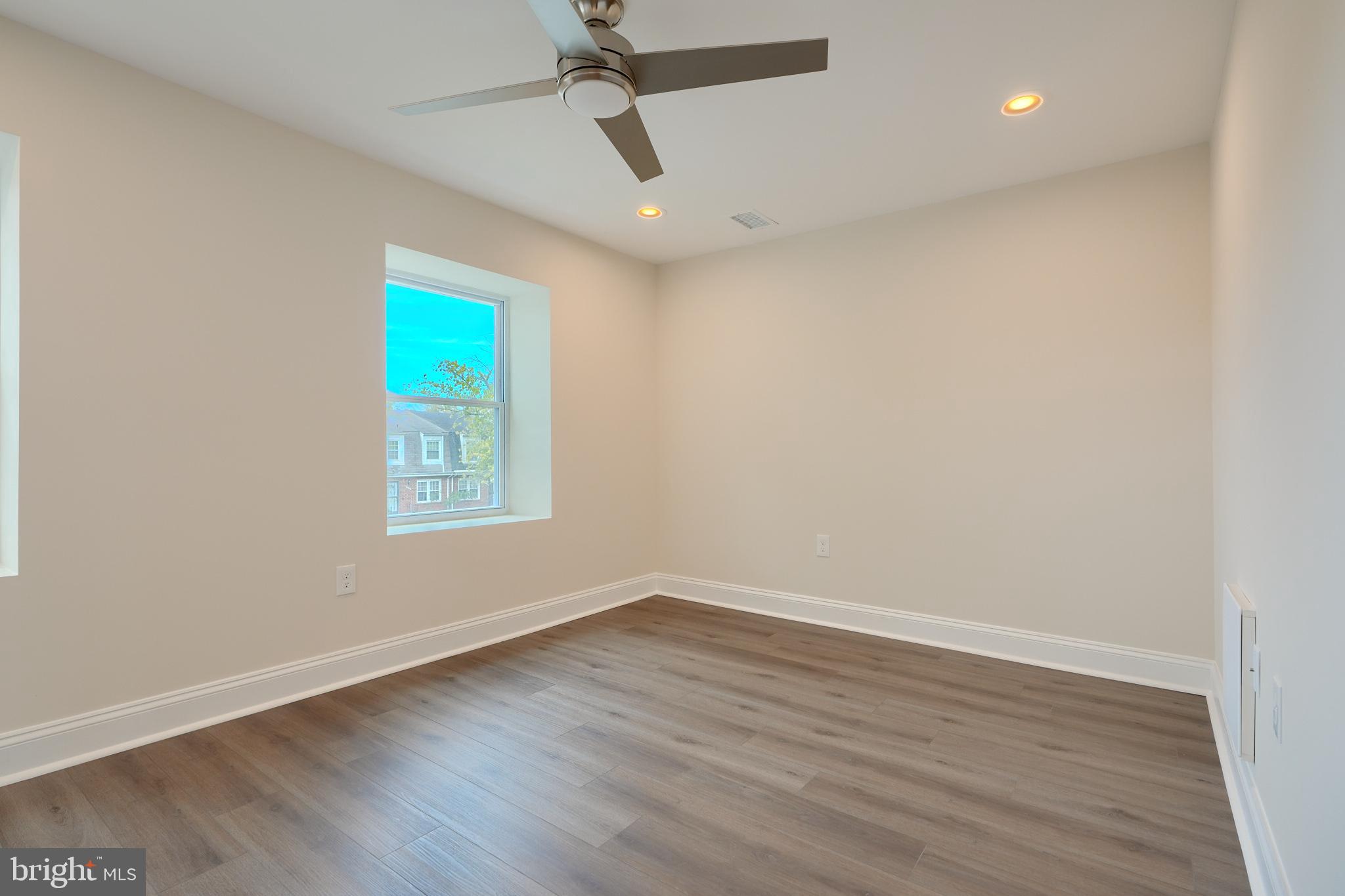 HAWTHORNE - Residential