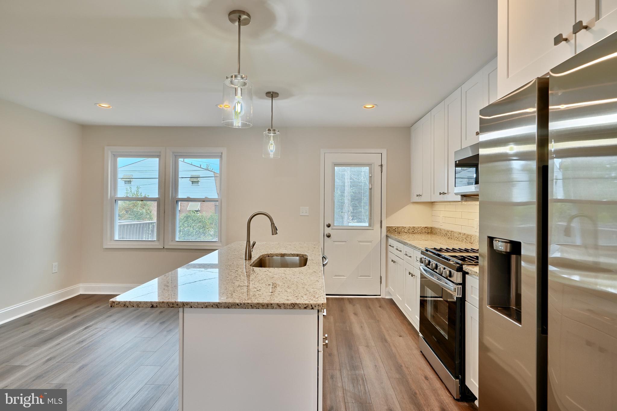 HAWTHORNE - Residential