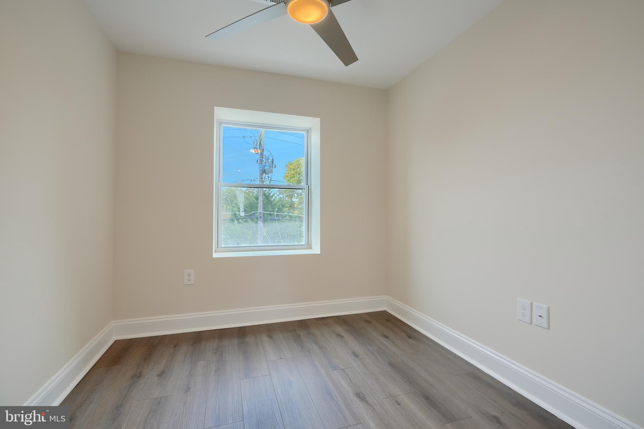 HAWTHORNE - Residential