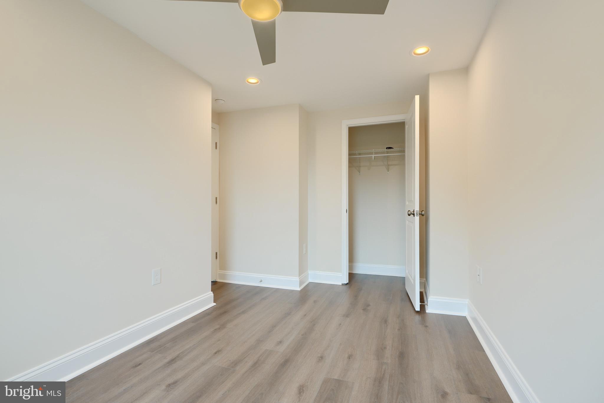 HAWTHORNE - Residential