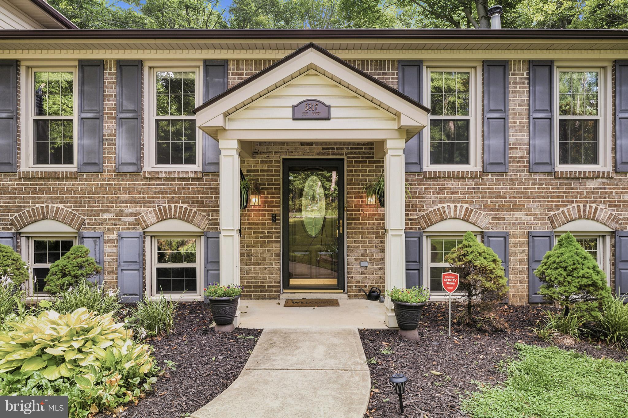 5317 LILY COURT