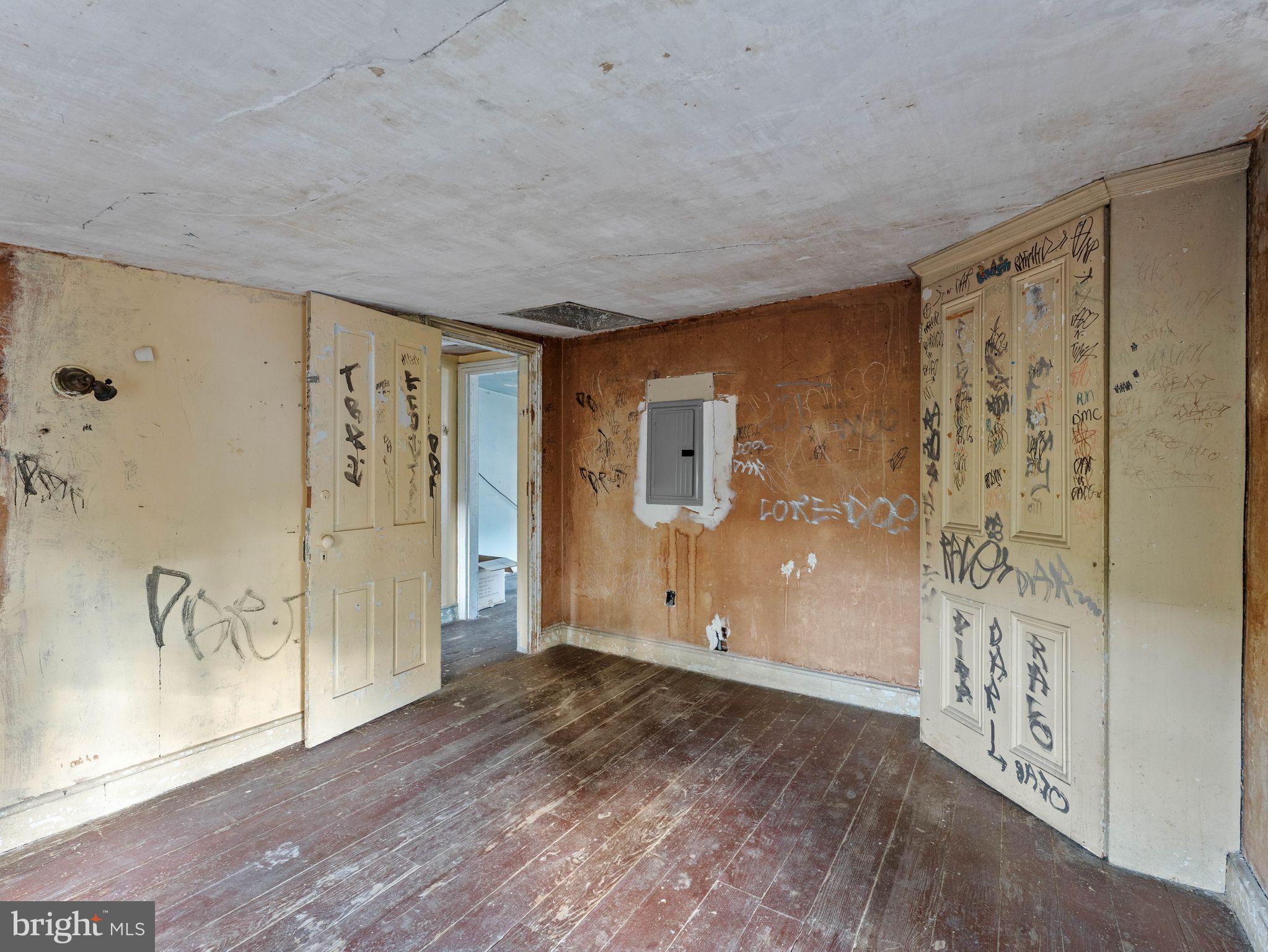 GERMANTOWN - Residential