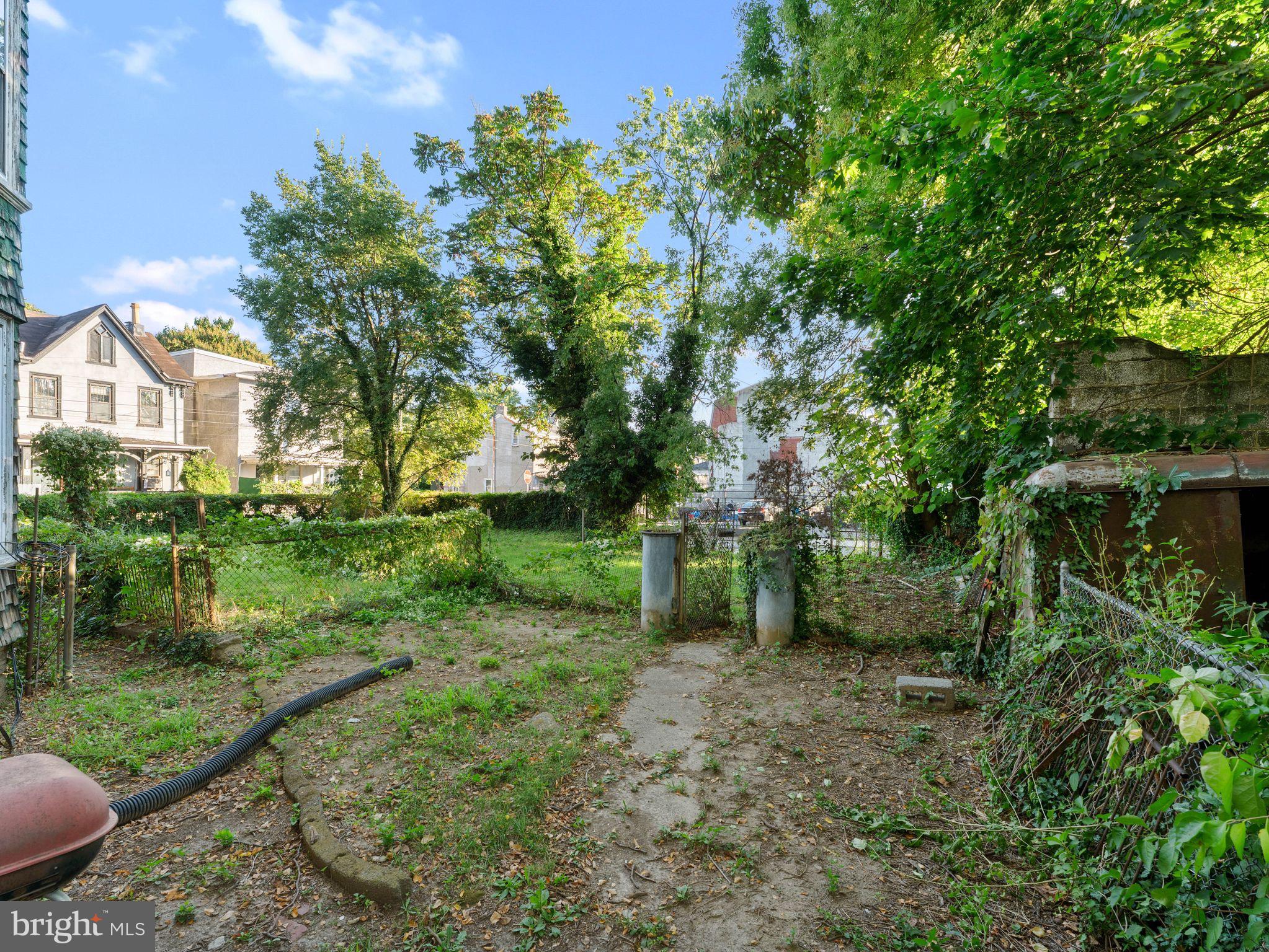 GERMANTOWN - Residential