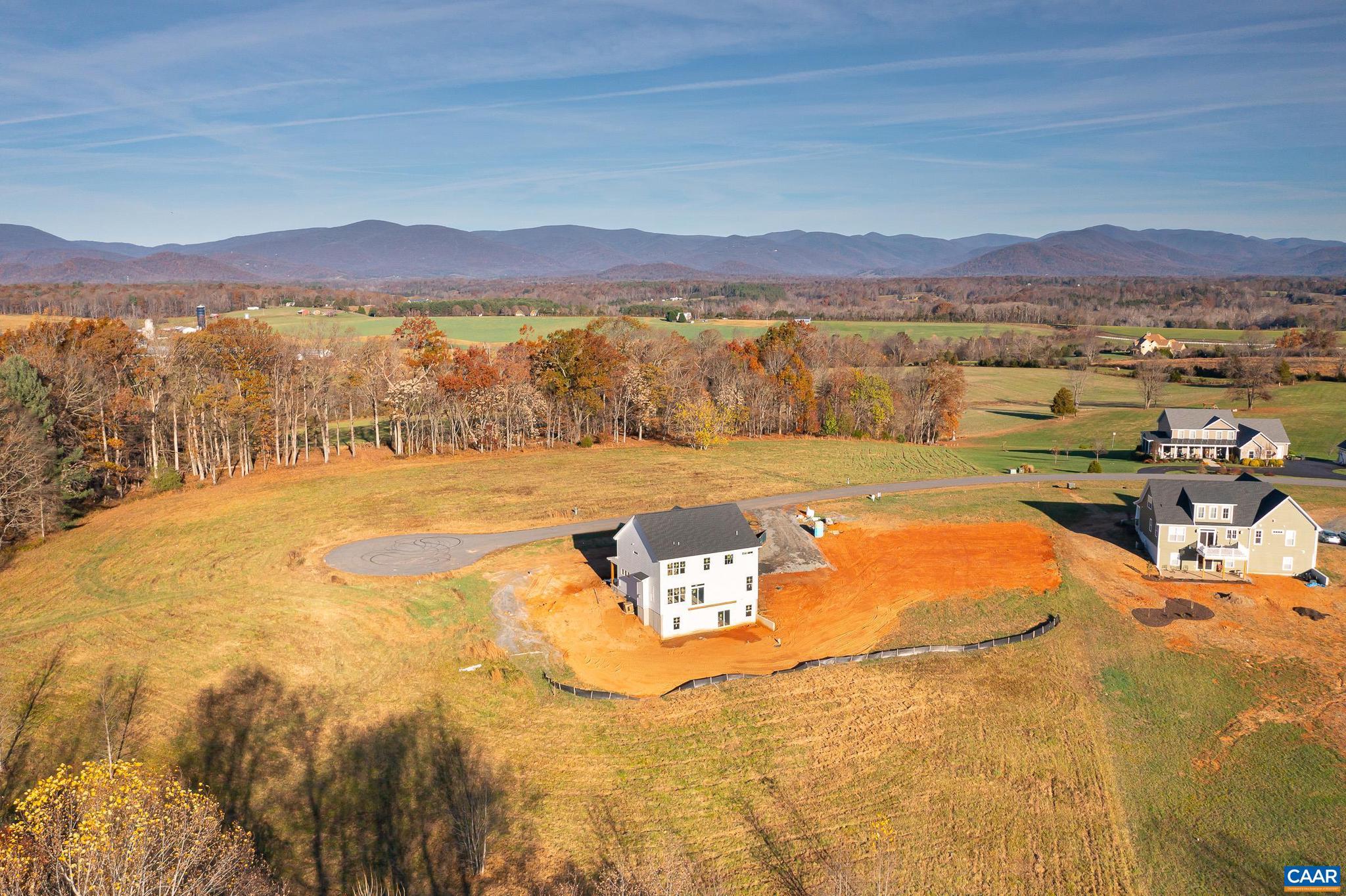 OCTONIA HIGHLANDS - Residential