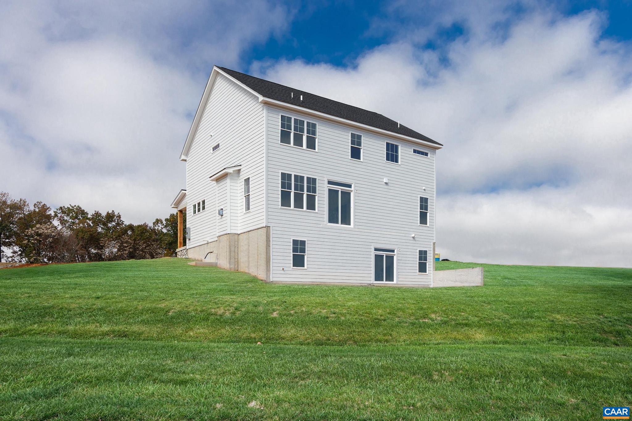 OCTONIA HIGHLANDS - Residential