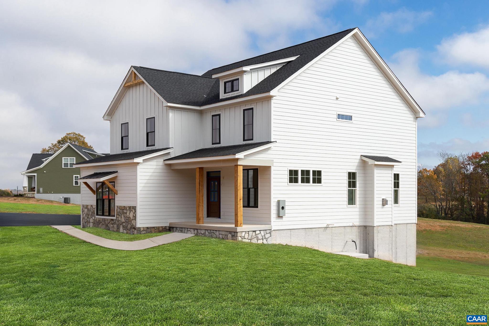 OCTONIA HIGHLANDS - Residential