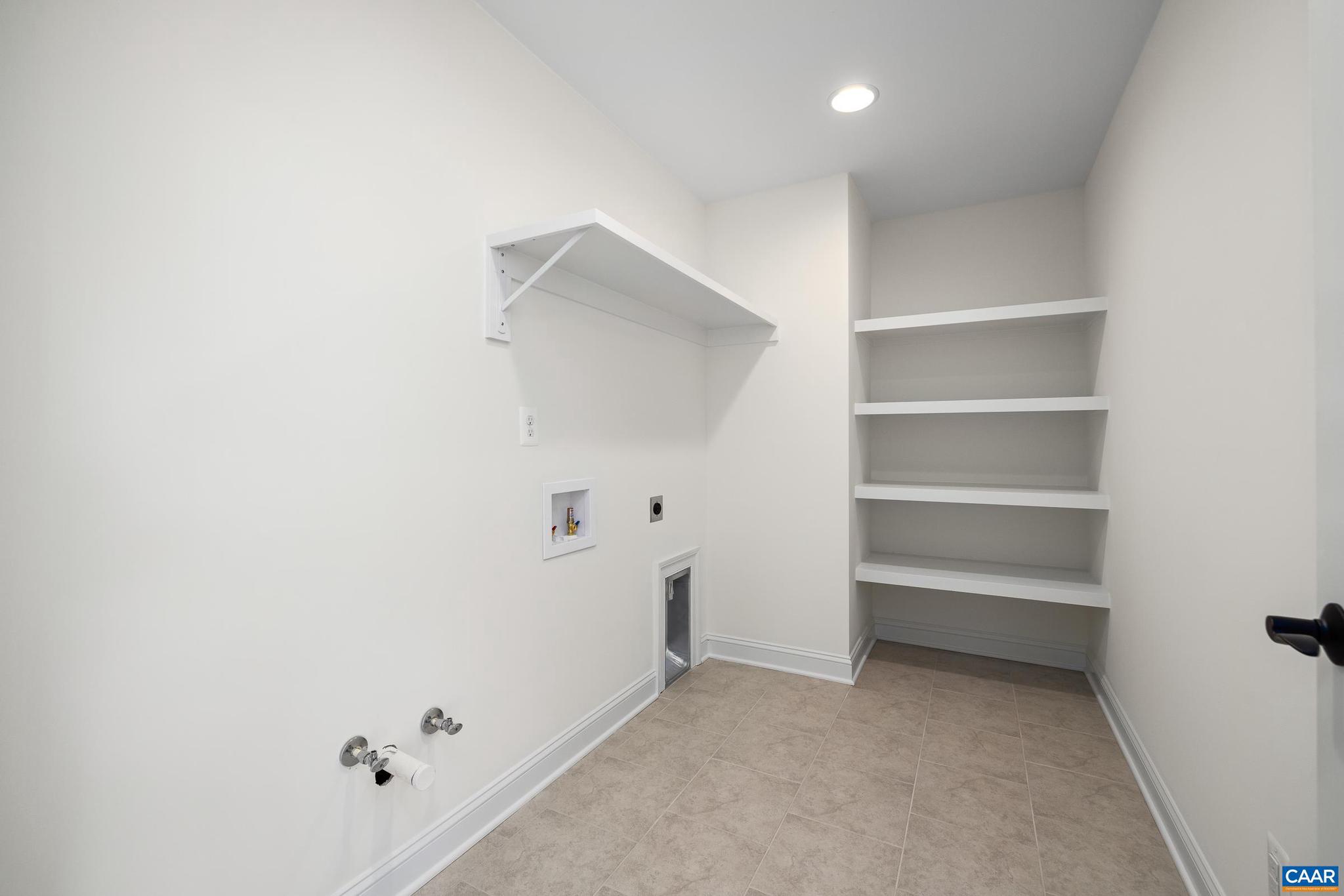 OCTONIA HIGHLANDS - Residential