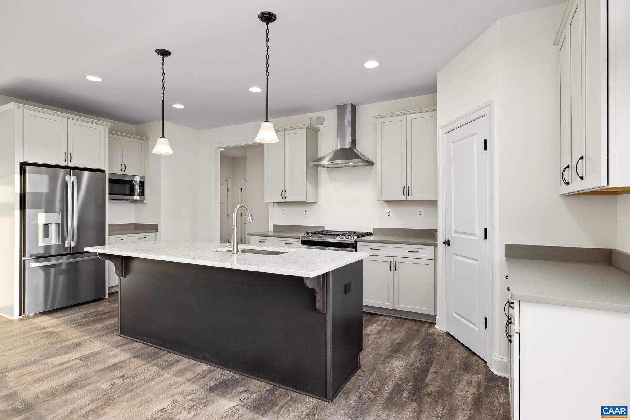 OCTONIA HIGHLANDS - Residential