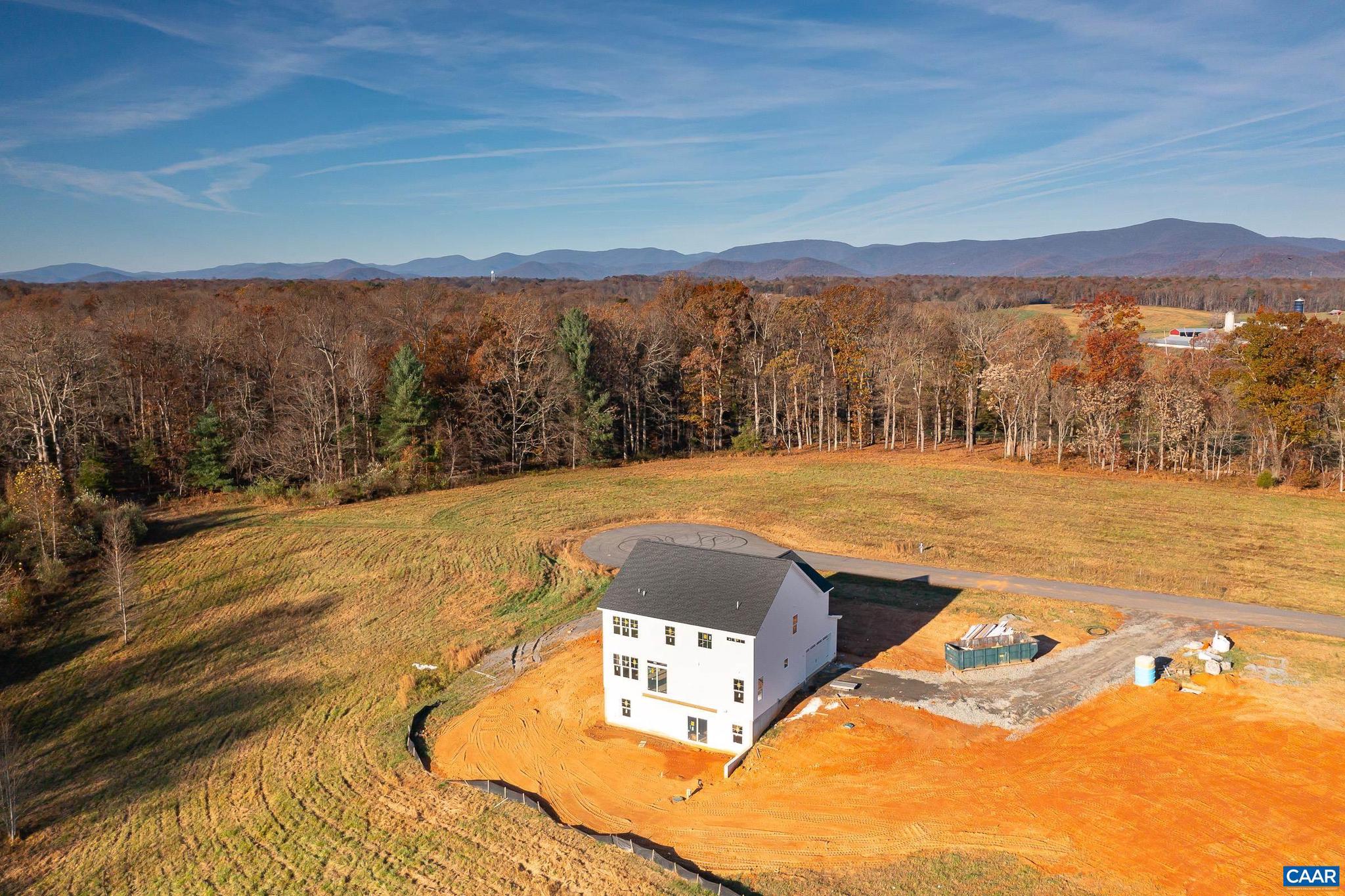 OCTONIA HIGHLANDS - Residential