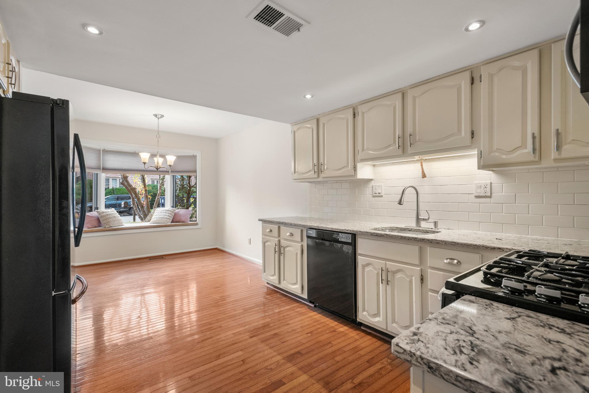 CHESTERBROOK - Residential