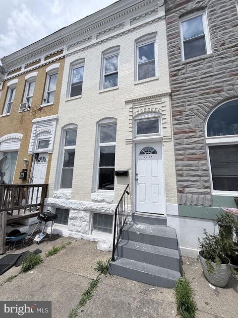 Townhouse For Sale - 2304 E Lafayette Avenue<br/> BALTIMORE, MD 21213