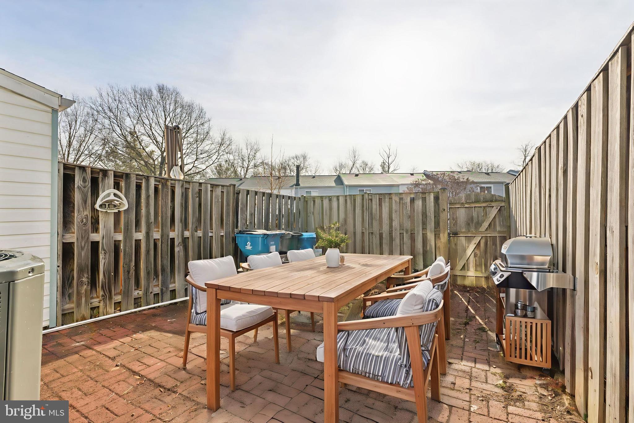 NEWINGTON HEIGHTS - Residential