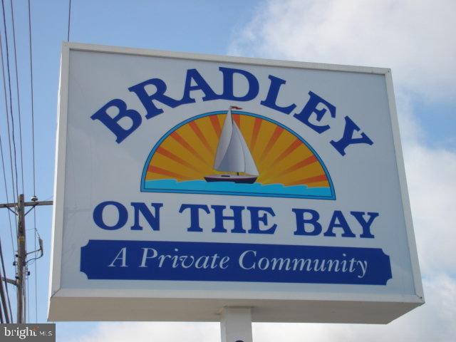 Welcome to the beautifully updated 616 sq ft, end unit, offering an abundance of natural light thanks to brand-new windows throughout. Featuring a newly remodeled Kitchen and bathroom, this turnkey gem is perfect for beach lovers and those seeking the best of coastal living. Located in desirable community directly across the street from the beach, you'll enjoy easy access to Ocean City's restaurants, entertainment and the nearby Convention Center. The community offers a large outdoor pool for relaxing summer days, and boat slips are available on a first-come, first-served basis - perfect for boating enthusiasts. Whether you're looking for a relaxing getaway or an investment, this bright unit is your perfect escape by the sea!