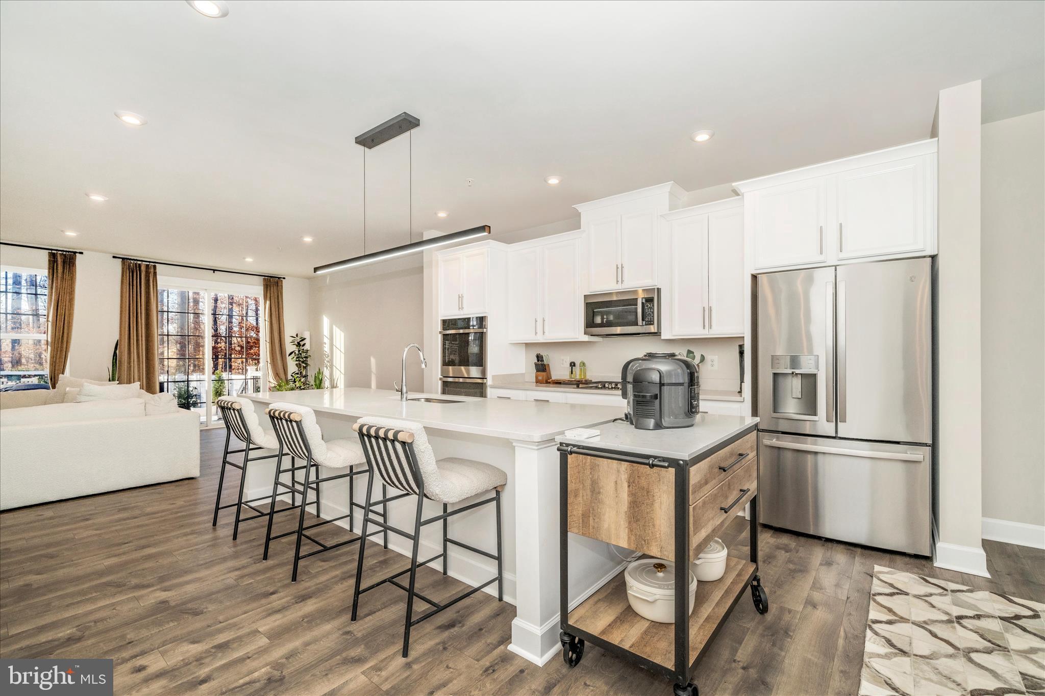 MARLBORO RIDGE - Residential