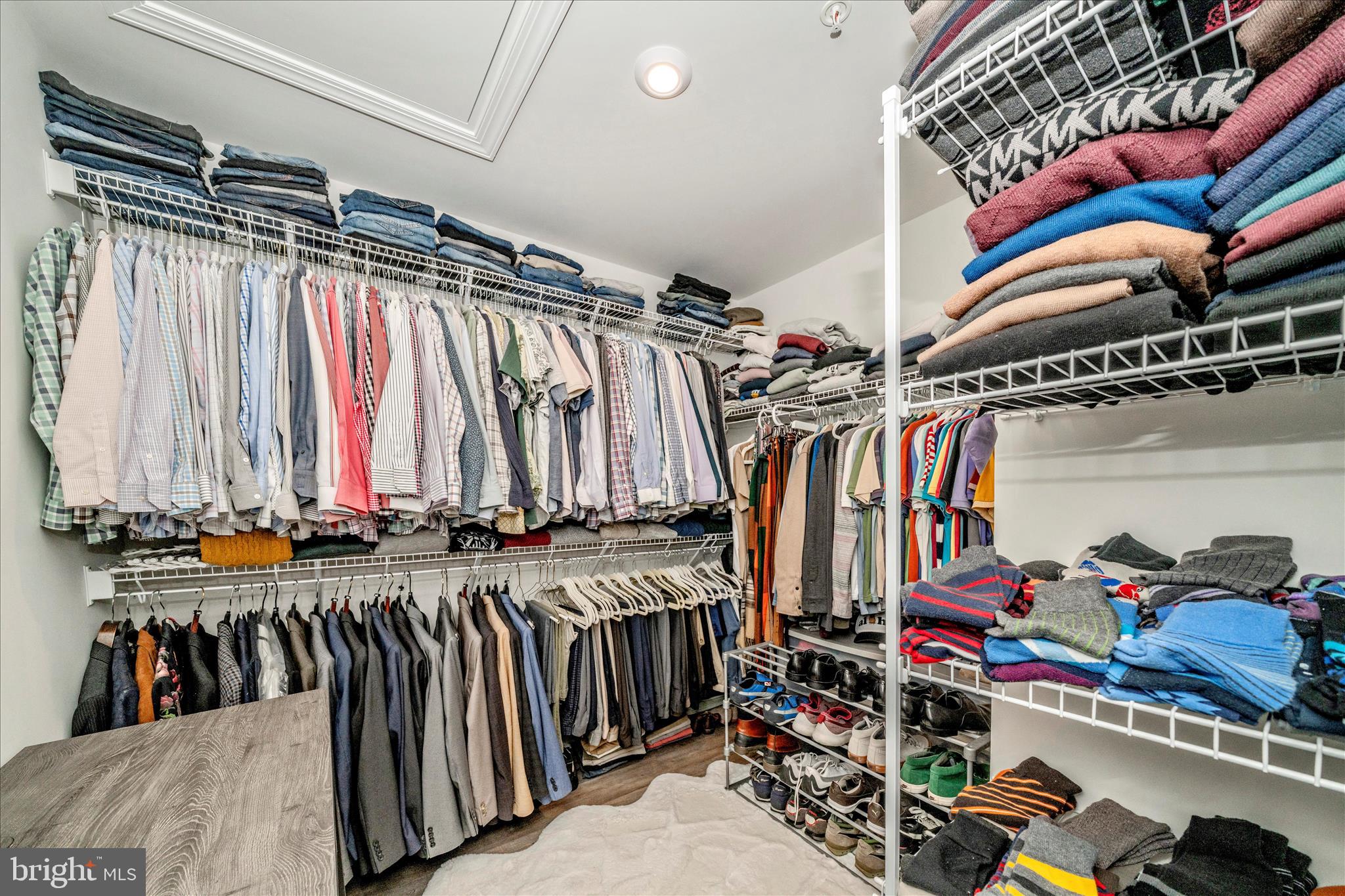 MARLBORO RIDGE - Residential