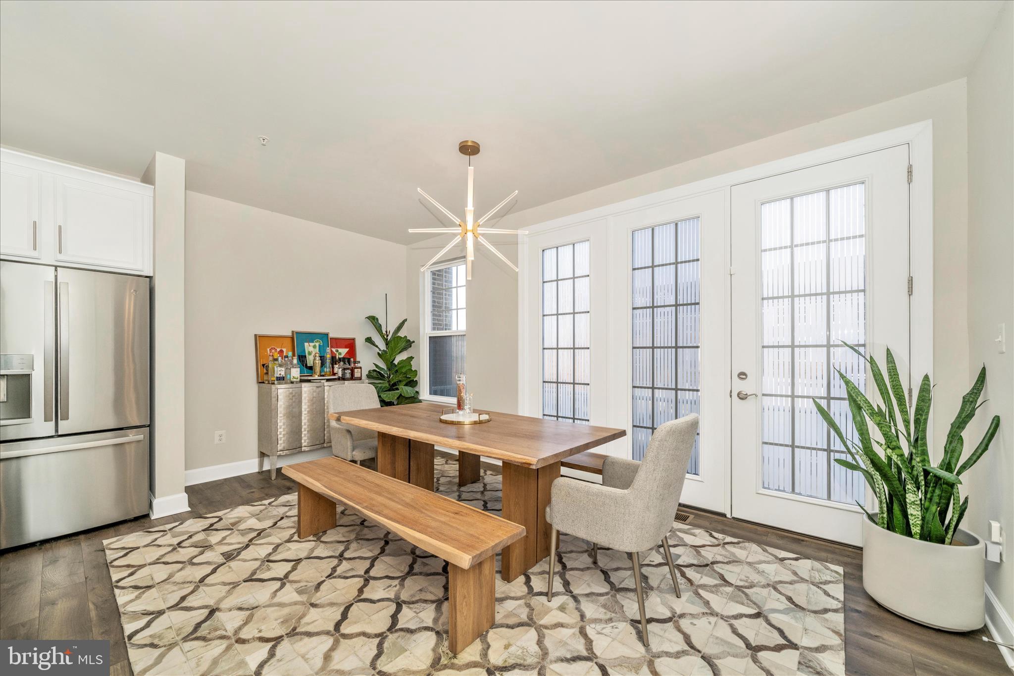 MARLBORO RIDGE - Residential