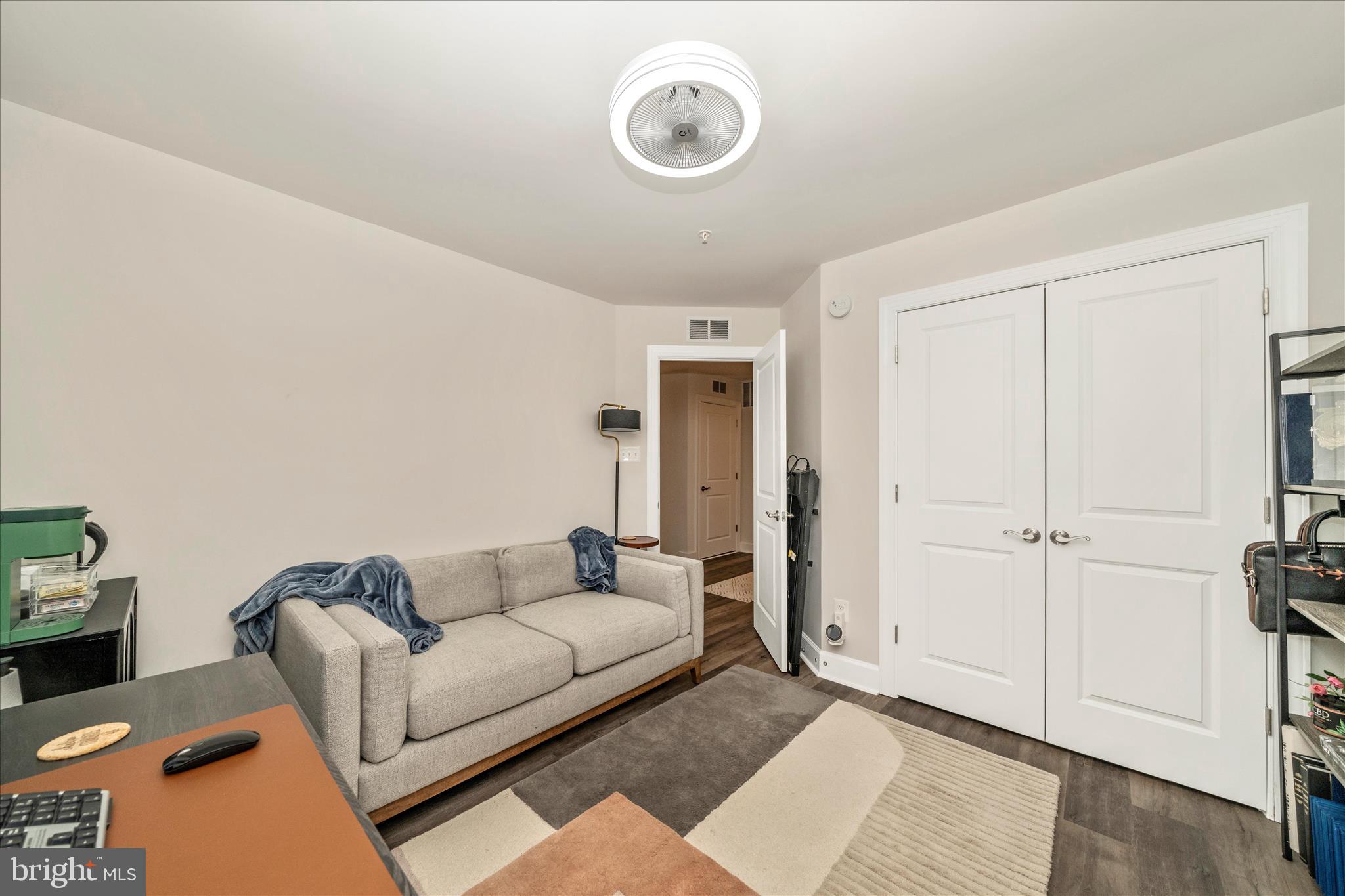 MARLBORO RIDGE - Residential