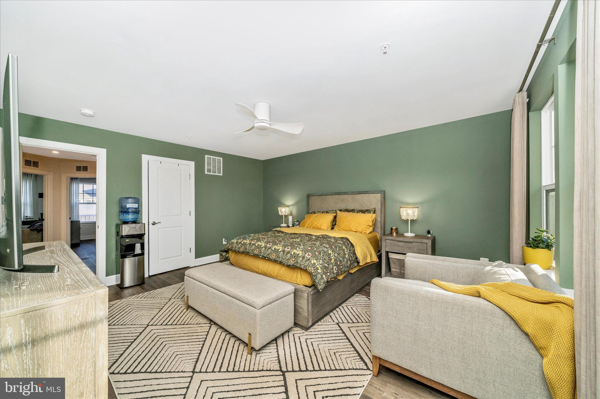 MARLBORO RIDGE - Residential