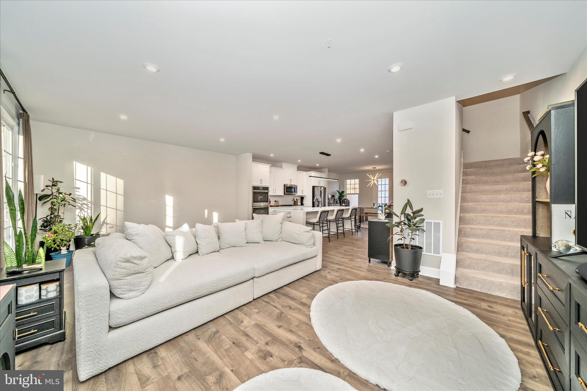 MARLBORO RIDGE - Residential