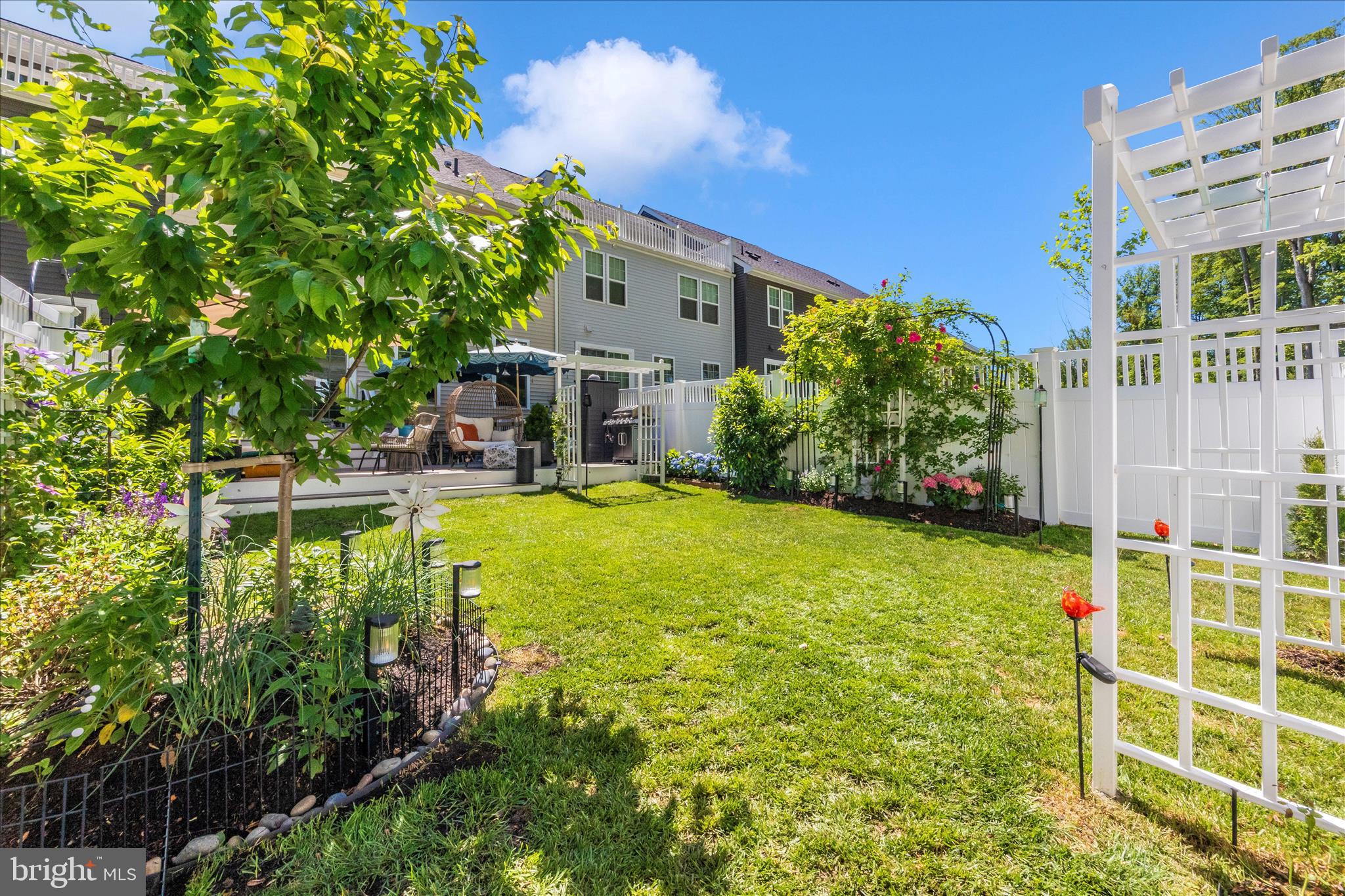 MARLBORO RIDGE - Residential