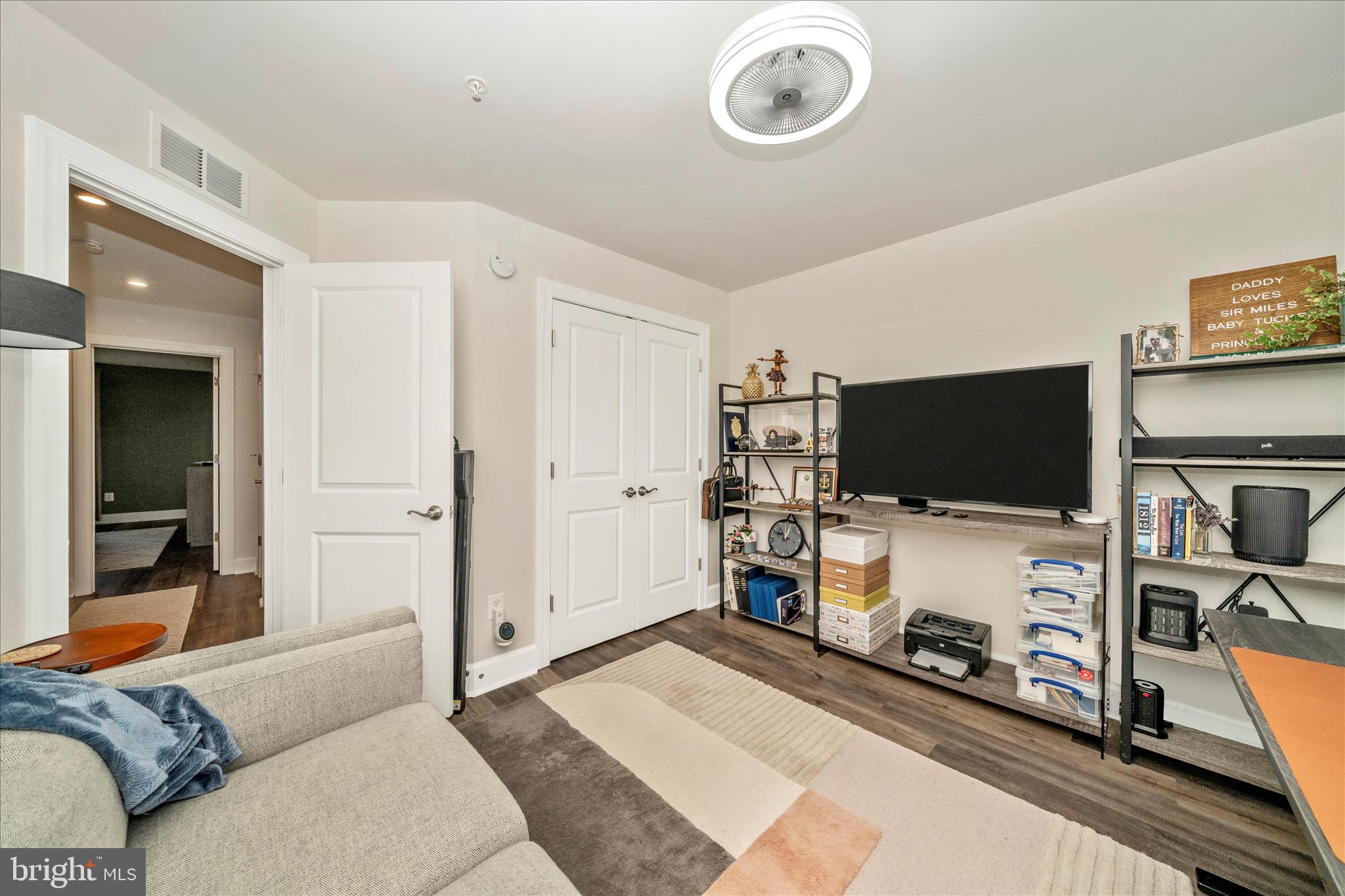 MARLBORO RIDGE - Residential